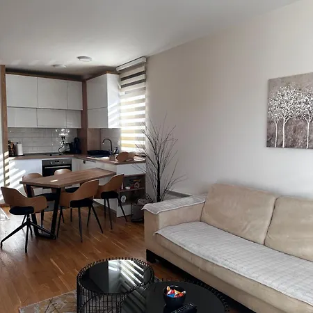 Апартаменты Tria 1 *