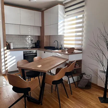 Tria 1 Златибор